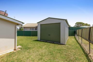 House Leased - QLD - Harlaxton - 4350 - Family Home in Harlaxton  (Image 2)