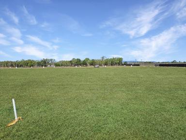 Residential Block Sold - QLD - Mareeba - 4880 - SPECTACULAR VIEWS ON THE EDGE OF TOWN  (Image 2)