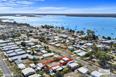 Unit For Sale - QLD - Burrum Heads - 4659 - UNIQUE INVESTMENT OPPORTUNITY AT THE BEACH!  (Image 2)