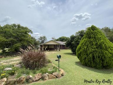 Lifestyle For Sale - QLD - Wondai - 4606 - Your Beautiful Country Residence Awaits!  (Image 2)