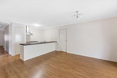 House Leased - QLD - East Toowoomba - 4350 - Spacious and Neat unit in prime East Toowoomba location  (Image 2)