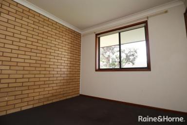 Unit For Lease - NSW - Ashmont - 2650 - NEAT TWO BEDROOM UNIT  (Image 2)