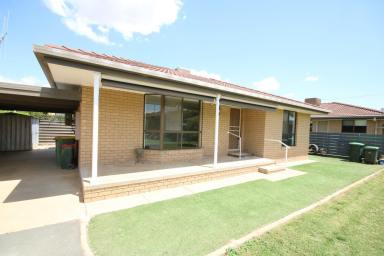 House Sold - VIC - Rochester - 3561 - OUTSTANDING 2 BEDROOM CENTRAL UNIT WITH MODERN COMFORT  (Image 2)