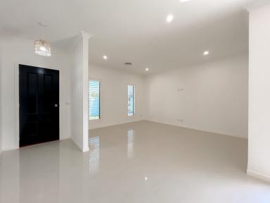Townhouse Leased - VIC - Swan Hill - 3585 - Brand New Townhouse .01  (Image 2)