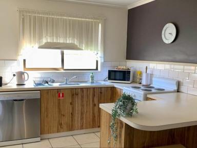 Unit For Lease - NSW - Moama - 2731 - Modern , Close to Everything  (Image 2)