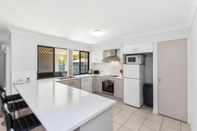 House Leased - QLD - Meridan Plains - 4551 - Spacious family home with two living and large garden  (Image 2)