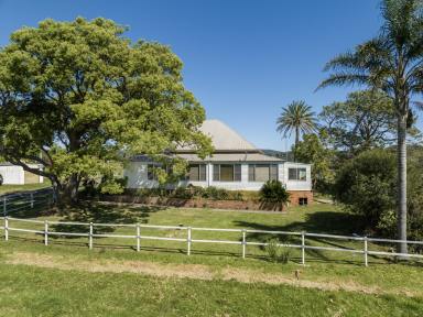 House Sold - NSW - Shellharbour - 2529 - SOLD!  (Image 2)