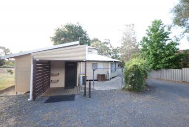 House Leased - WA - Nannup - 6275 - EXCELLENT LOCATION IN NANNUP 3X2 CHARACTER HOME  (Image 2)