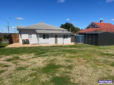 House For Lease - QLD - Kingaroy - 4610 - Lovely 3 Bedroom 2 Bathroom Furnished Home  (Image 2)