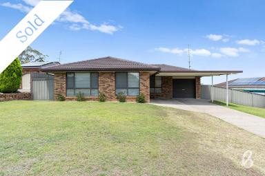 House Sold - NSW - Singleton - 2330 - Modern Three Bedroom Home in Quiet Location  (Image 2)