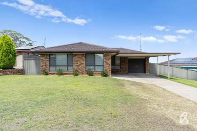 House Sold - NSW - Singleton - 2330 - Modern Three Bedroom Home in Quiet Location  (Image 2)