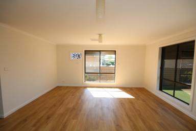 Unit For Sale - VIC - Rochester - 3561 - SPACIOUS LIVING ZONES  (Image 2)