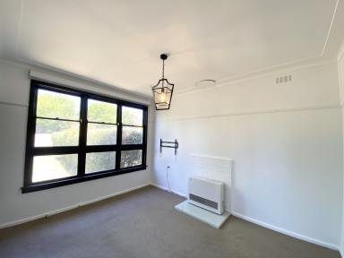 Unit Leased - NSW - Cooma - 2630 - 25B Vulcan Street  (Image 2)
