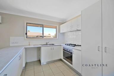 House Sold - QLD - Moore Park Beach - 4670 - Entry Level 4 bedroom brick  (Image 2)