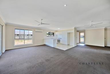 House Sold - QLD - Moore Park Beach - 4670 - Entry Level 4 bedroom brick  (Image 2)