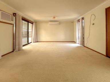 Unit Leased - VIC - Kerang - 3579 - Great Location!  (Image 2)
