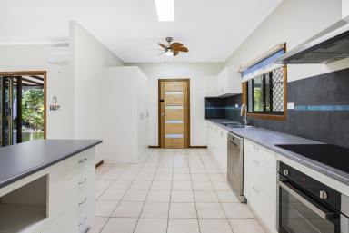 House Leased - QLD - Clifton Beach - 4879 - *APPLICATION APPROVED*  ESCAPE TO EXOTIC PALMS OF CLIFTON BEACH - SPACIOUS HOME WITH SELF CONTAINED GRANNY FLAT!  (Image 2)