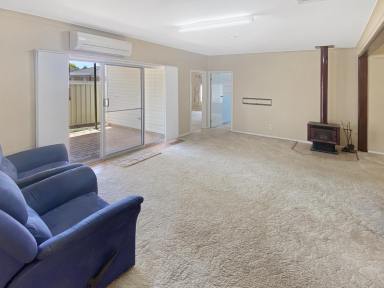House Sold - NSW - Leeton - 2705 - SURPRISINGLY BIG  (Image 2)
