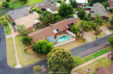 House Sold - VIC - Mildura - 3500 - INSPECTION IS A MUST  (Image 2)