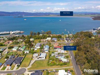 House Sold - TAS - Beauty Point - 7270 - Tamar River Views - 3 bedroom home plus separate self contained Unit  (Image 2)