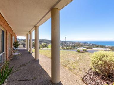 Unit For Sale - NSW - Tura Beach - 2548 - MILLION DOLLAR VIEWS  (Image 2)