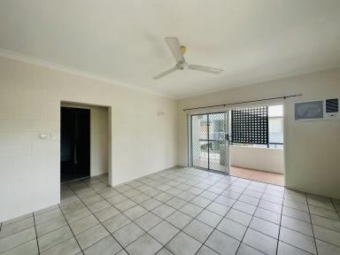 Unit Leased - QLD - Manunda - 4870 - *** APPROVED APPLICATION *** SPACIOUS TWO BEDROOM UNIT - CONVENIENT LOCATION!  (Image 2)