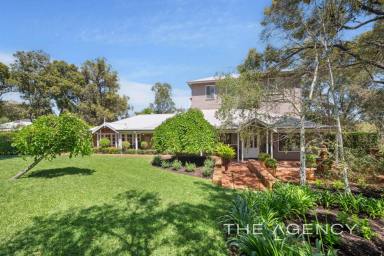 House Sold - WA - Bedfordale - 6112 - TIMELESS ELEGANCE IN NATURE'S EMBRACE  (Image 2)