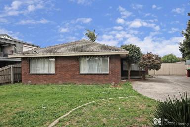 House For Sale - VIC - Cranbourne - 3977 - Potential plus- Activity Zoned in Central Cranbourne!  (Image 2)