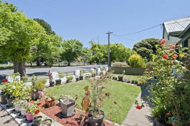 House Sold - VIC - Euroa - 3666 - An Investor's Dream Metres from Binney Street Shops  (Image 2)