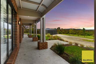 House Sold - VIC - Foster - 3960 - STYLISH EXECUTIVE RESIDENCE CLOSE TO TOWN  (Image 2)