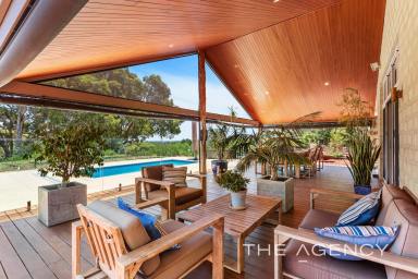 House Sold - WA - Bullsbrook - 6084 - 5 Acre Lifestyle Bliss With Stunning Home  (Image 2)