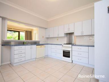 House Leased - NSW - Nowra - 2541 - Renovated Charm  (Image 2)
