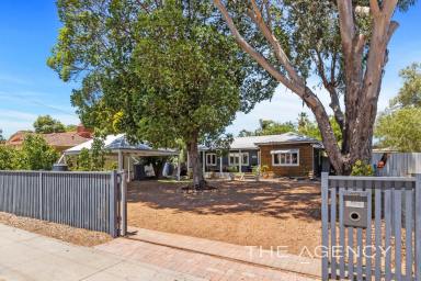 House Sold - WA - Woodbridge - 6056 - "The Perfect Package"  (Image 2)