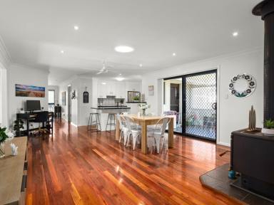 House Sold - NSW - Old Bar - 2430 - STUNNING FAMILY HOME  (Image 2)
