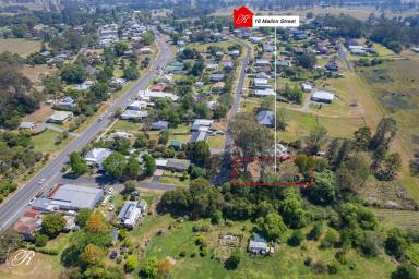 Residential Block For Sale - NSW - Stroud - 2425 - Vacant Residential Block in the Stroud Village  (Image 2)