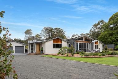 House Sold - NSW - Tapitallee - 2540 - Escape to an Effortless Lifestyle of Luxury and Beauty  (Image 2)