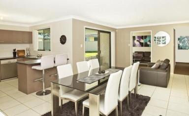 House Leased - NSW - Worrigee - 2540 - SPACIOUS FAMILY HOME  (Image 2)