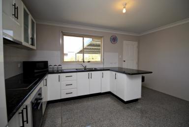 House For Sale - NSW - Inverell - 2360 - Peaceful Retreat Living on Acreage  (Image 2)
