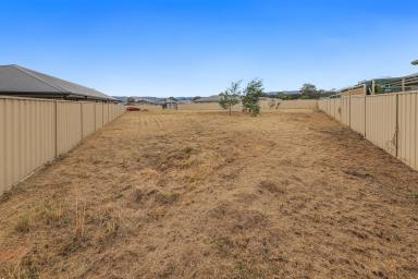 Residential Block For Sale - NSW - Tumut - 2720 - Build your dream house in "The Glen"  (Image 2)