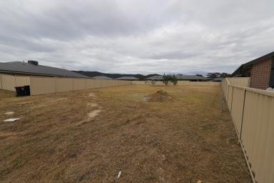 Residential Block For Sale - NSW - Tumut - 2720 - Build your dream house in "The Glen"  (Image 2)