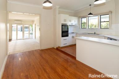 House For Lease - NSW - Wagga Wagga - 2650 - PERFECTLY POSITIONED  (Image 2)
