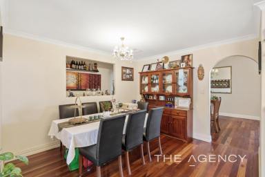 House Sold - WA - Mindarie - 6030 - SPACIOUS FAMILY LIVING ON THE COAST  (Image 2)