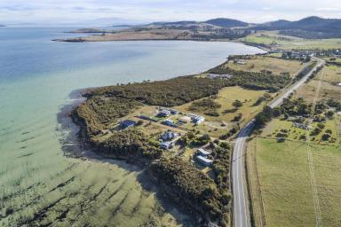 House For Sale - TAS - Dunalley - 7177 - Two self-contained studios overlooking the pristine waters of Dunalley Bay. Investment opportunity and/or a secure bolthole.  (Image 2)