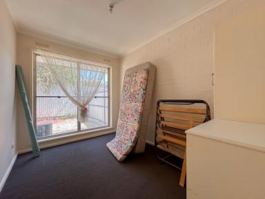 Flat Leased - VIC - Kerang - 3579 - Great Location!  (Image 2)