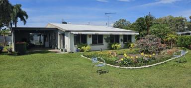 House For Sale - QLD - Taylors Beach - 4850 - NEAT, BLOCK HOME ON CORNER BLOCK OF LAND!  (Image 2)