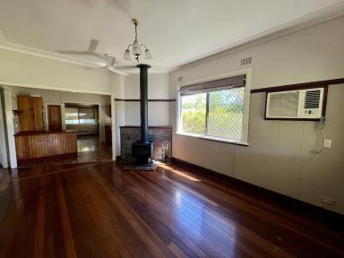 House Leased - NSW - Grafton - 2460 - 3 BEDROOM HOME JUST BLOCKS FROM HOSPITAL  (Image 2)
