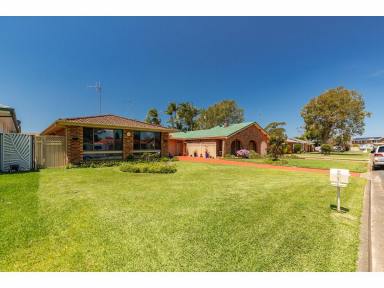 House Sold - NSW - Forster - 2428 - Location, Location, Location short walk to the water  (Image 2)