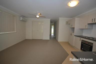 House Leased - NSW - West Nowra - 2541 - MODERN LIVING  (Image 2)