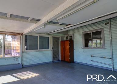 House Leased - NSW - Kyogle - 2474 - CENTRAL SPACIOUS UNIT  (Image 2)