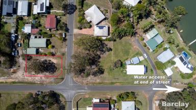 Residential Block For Sale - QLD - Russell Island - 4184 - Space, Convenience and Sea Views on 673m2 Corner Block  (Image 2)